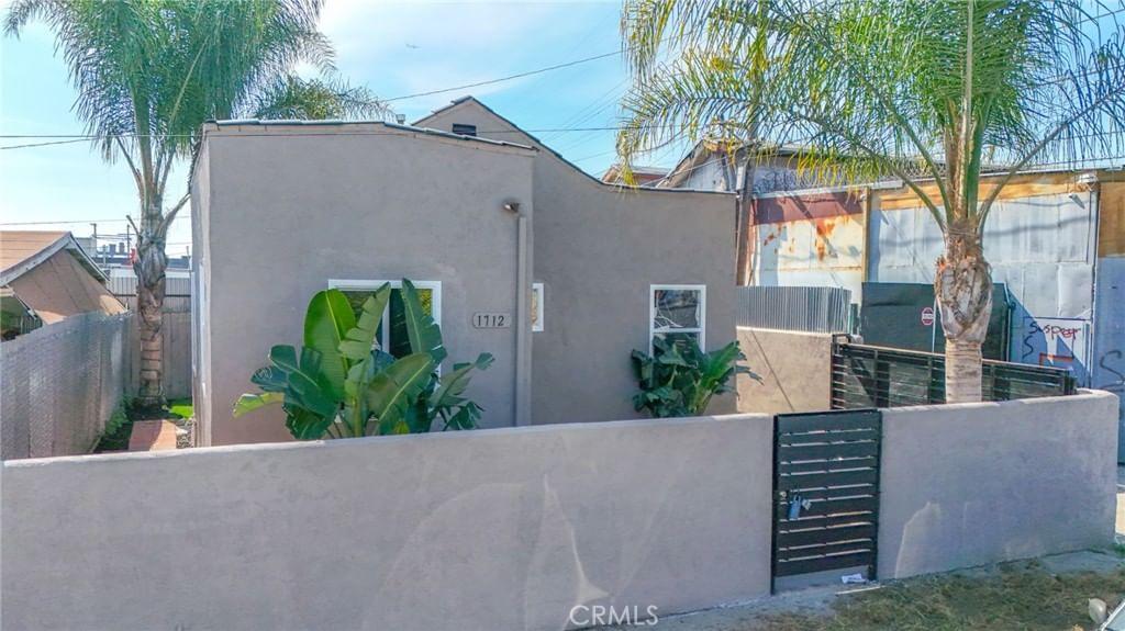 1712 57th, Los Angeles, CA 90058