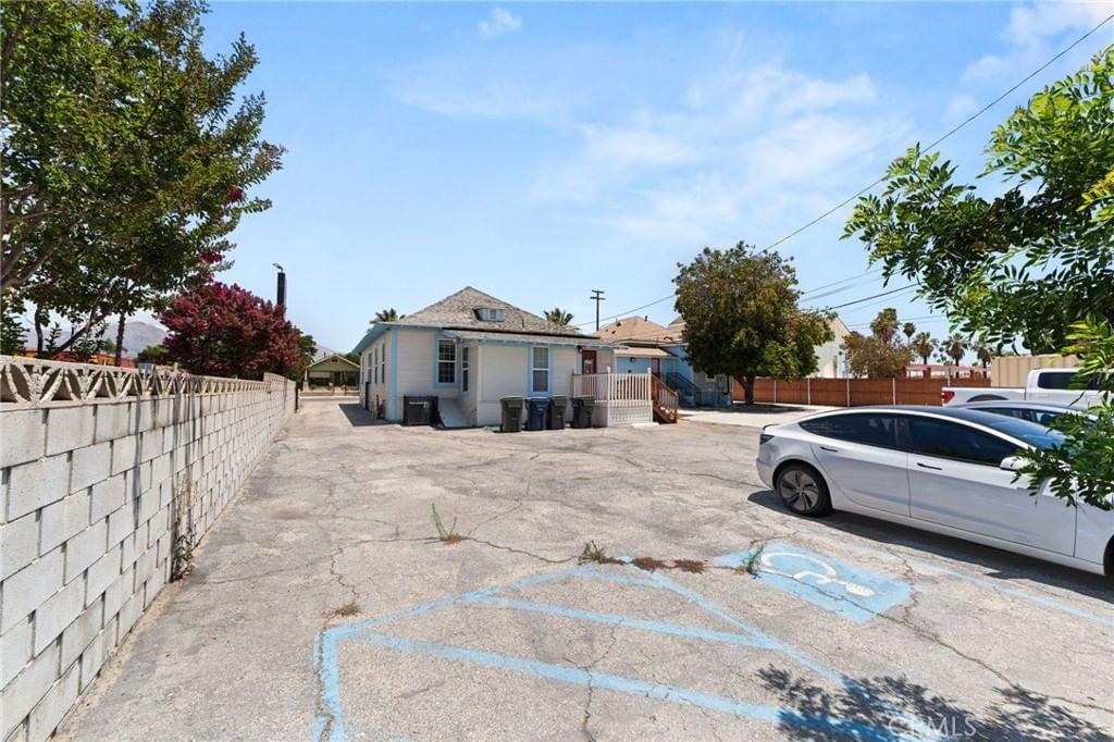 Property photo 28
