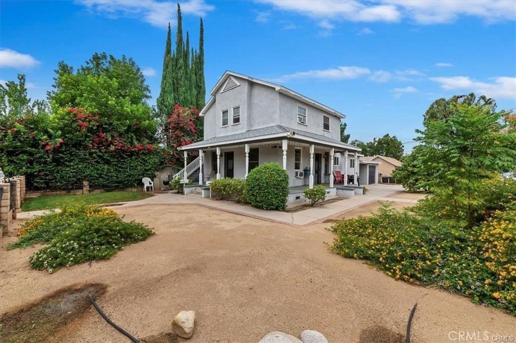 323 Colton, Redlands, CA 92374