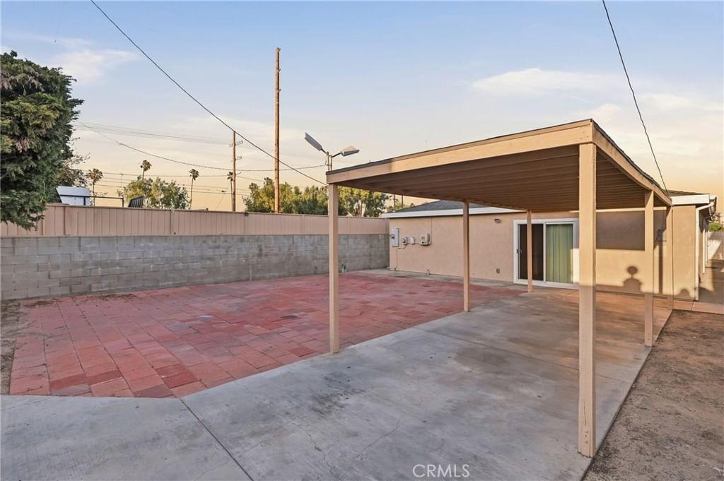 Property photo 33