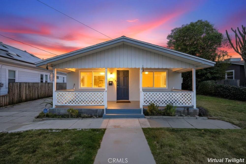 107 Center Street, Redlands, CA 92373