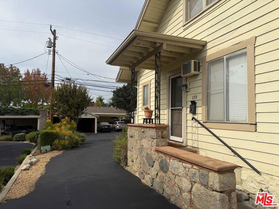 Property photo 33