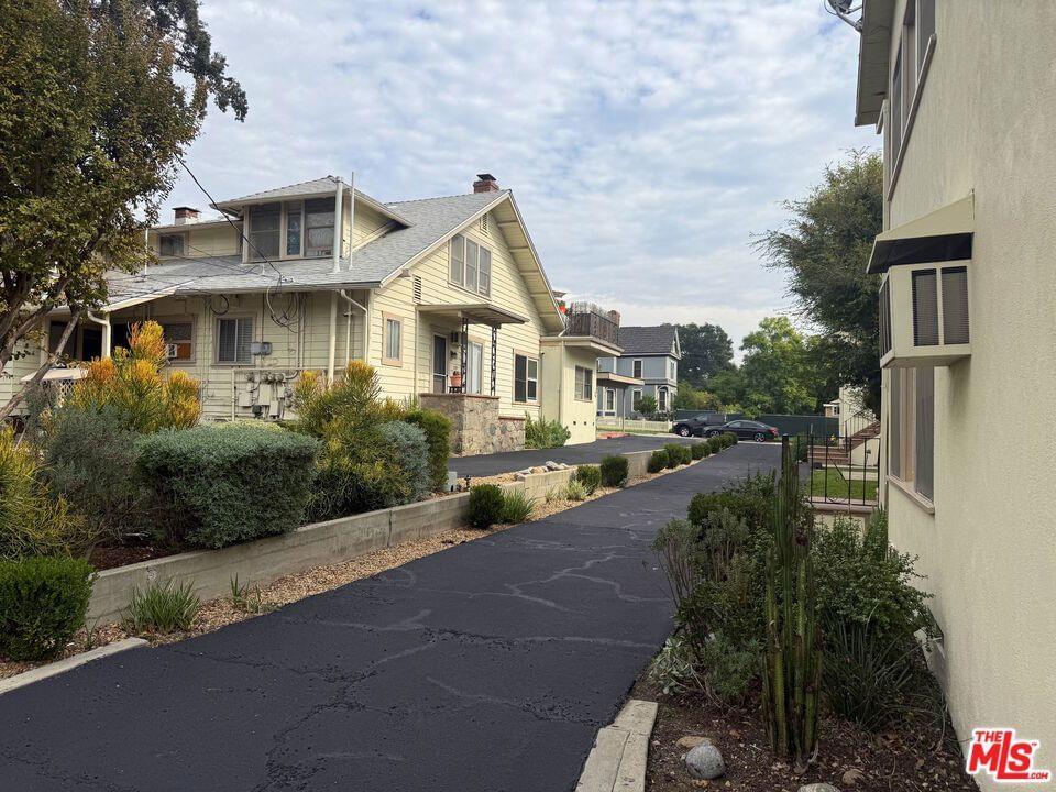 Property photo 34