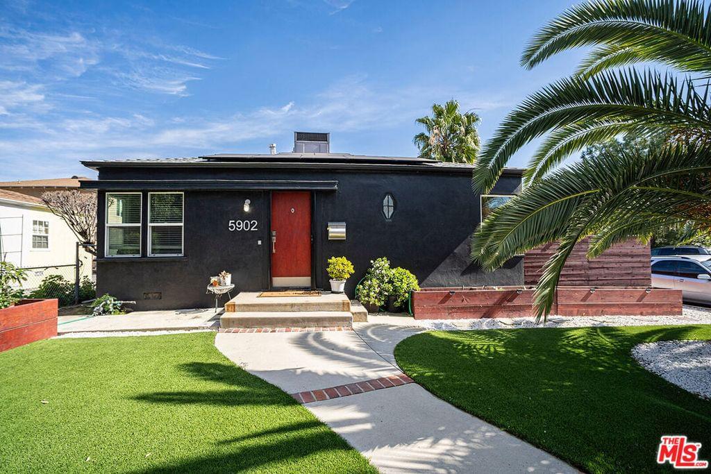 5902 Lemp Avenue, North Hollywood, CA 91601