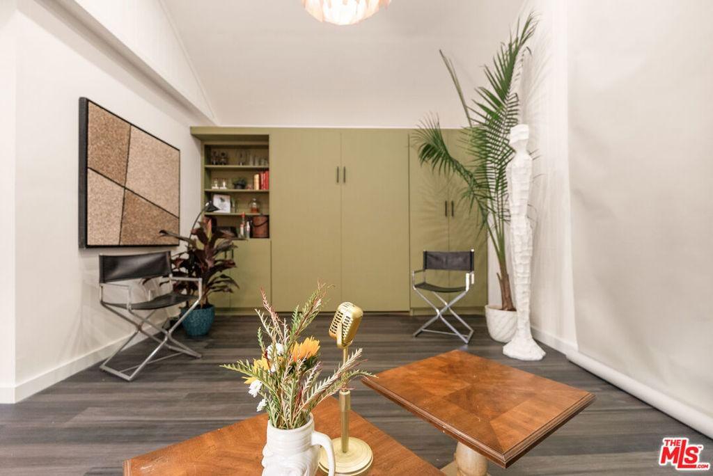 Property photo 35