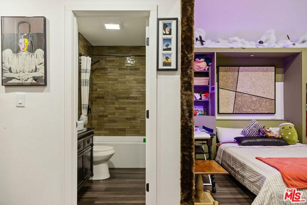Property photo 42