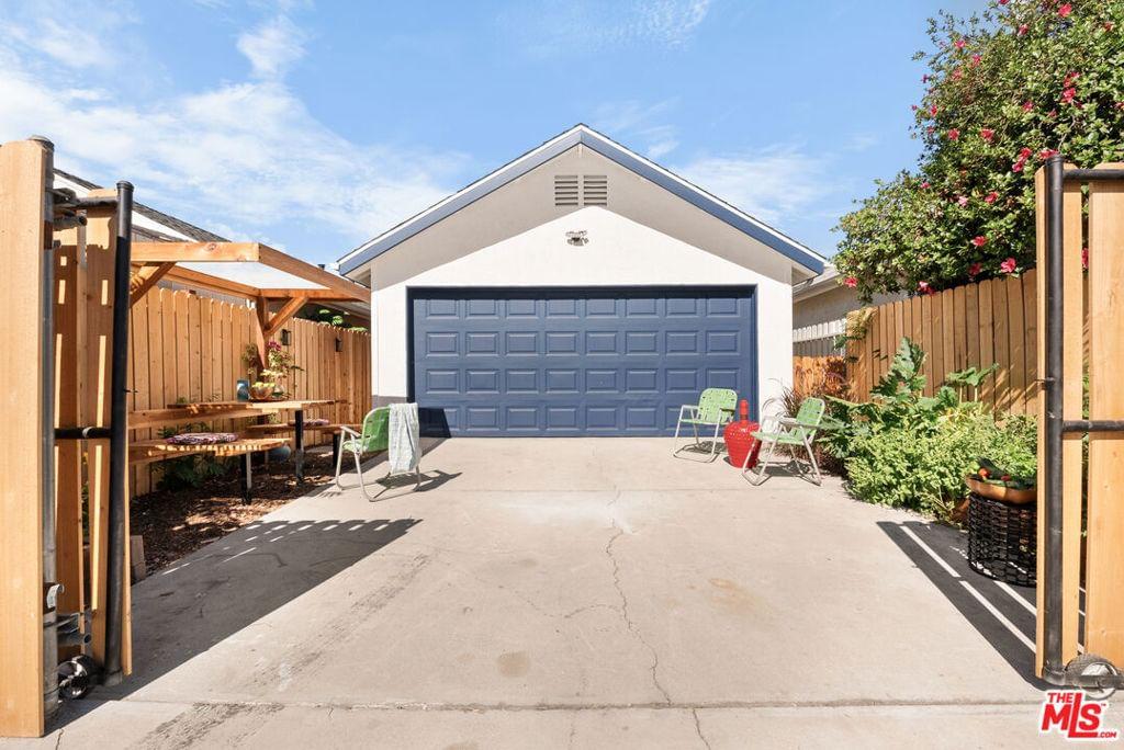Property photo 48