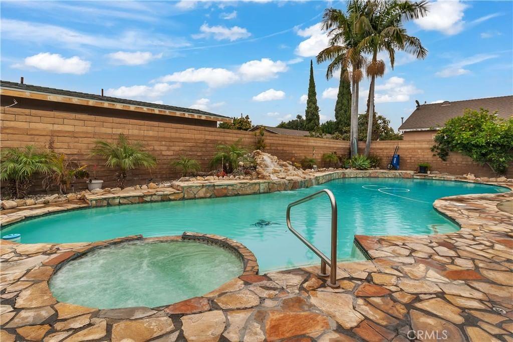 Property photo 22