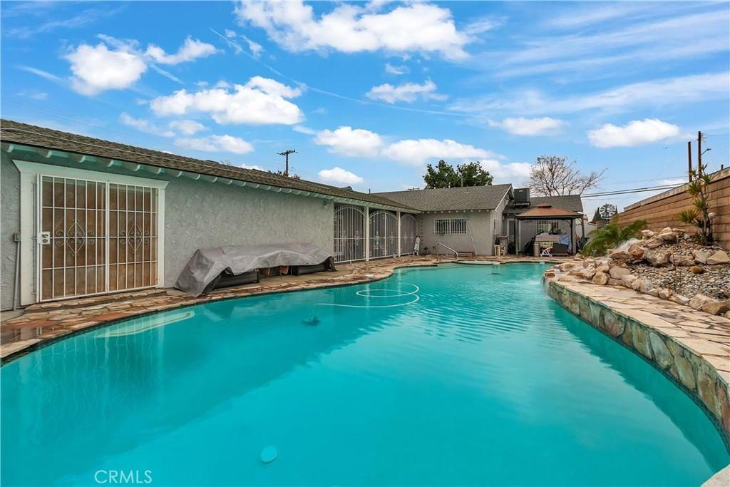 Property photo 23