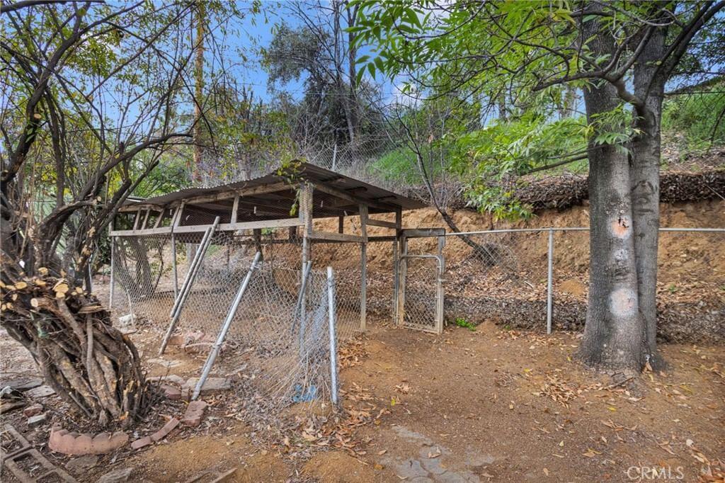 Property photo 33