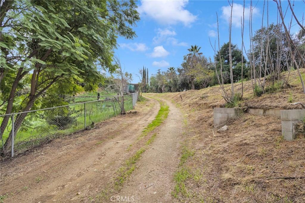 Property photo 36