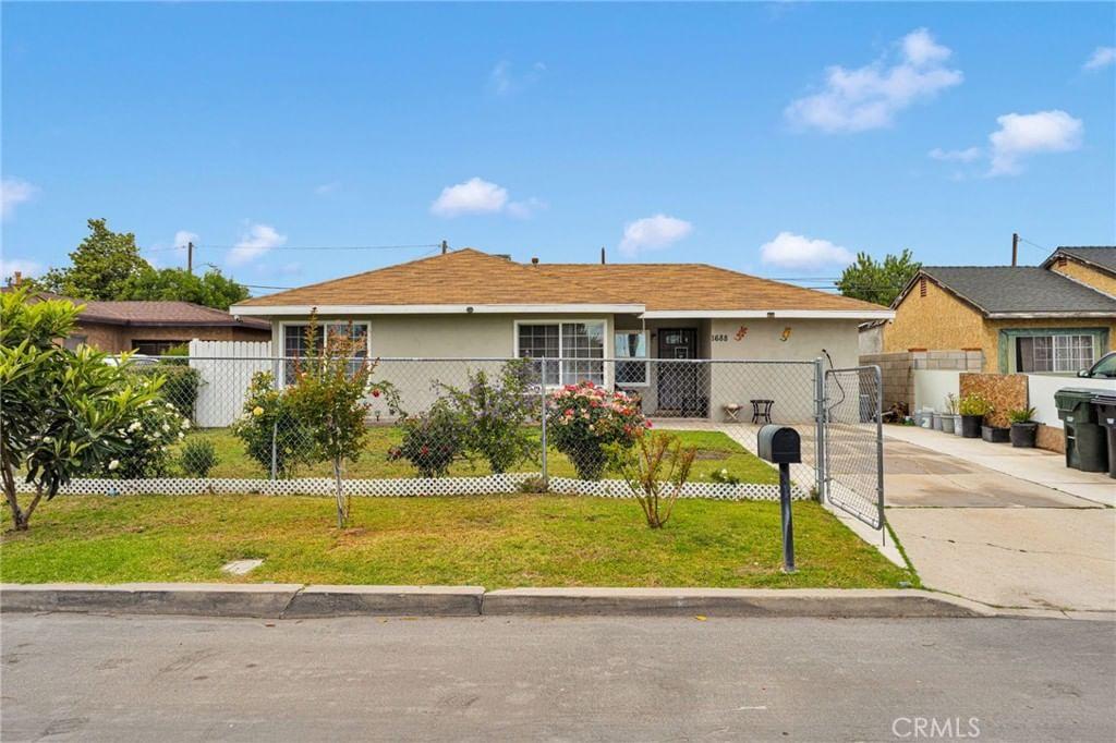 1688 Cleveland Street, San Bernardino, CA 92411