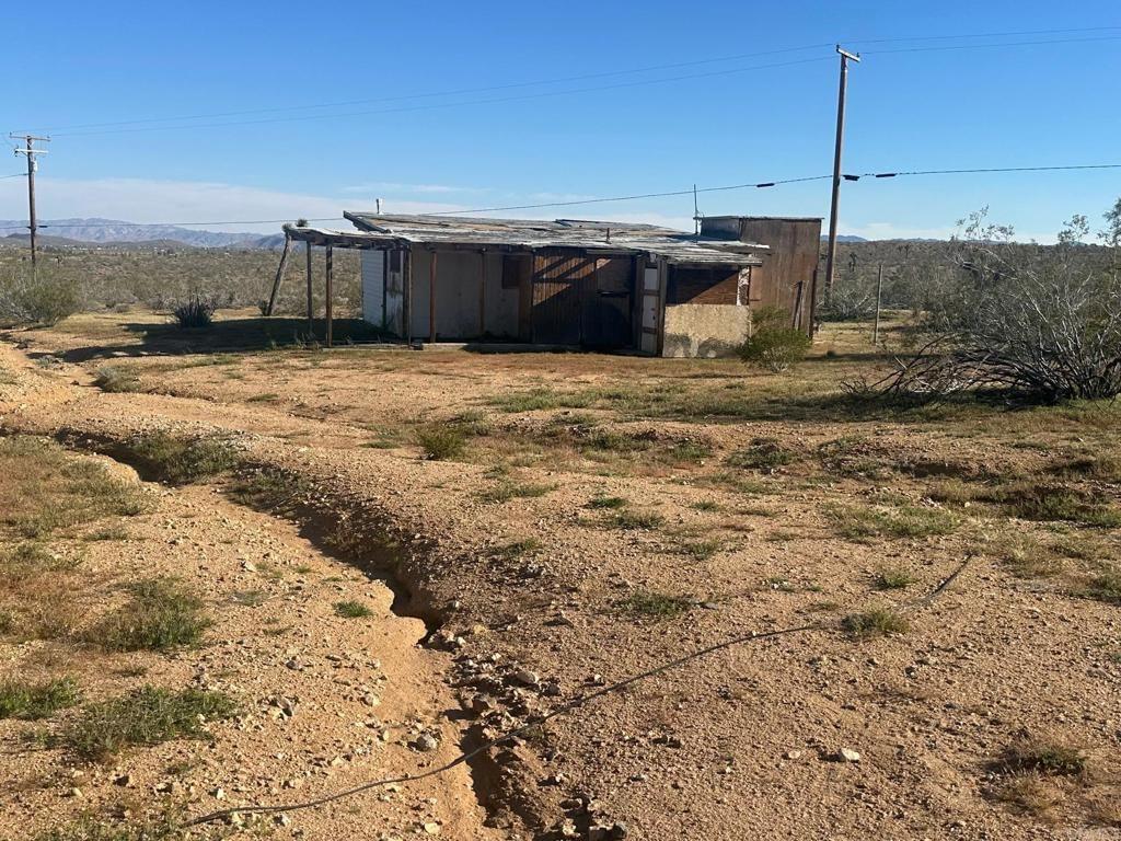 988 Old Woman Springs RD, San Bernardino, CA 92284