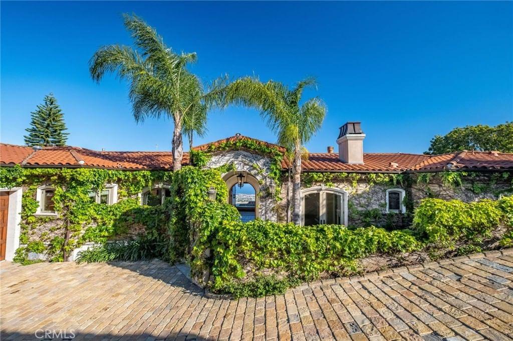 Property photo 38