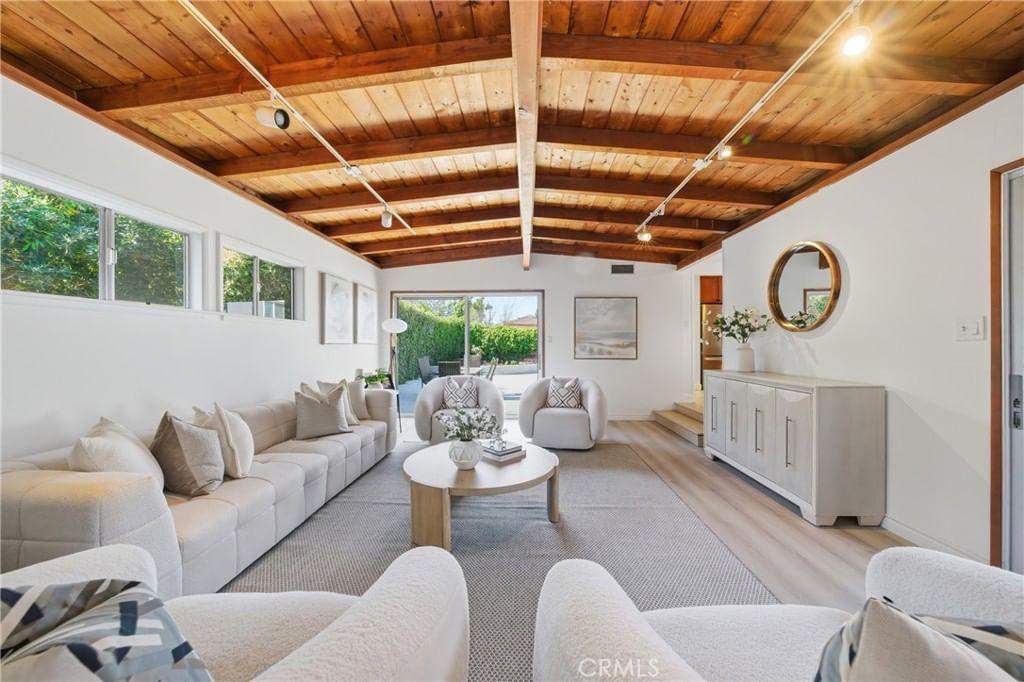 2017 Macarthur St, Rancho Palos Verdes, CA 90275