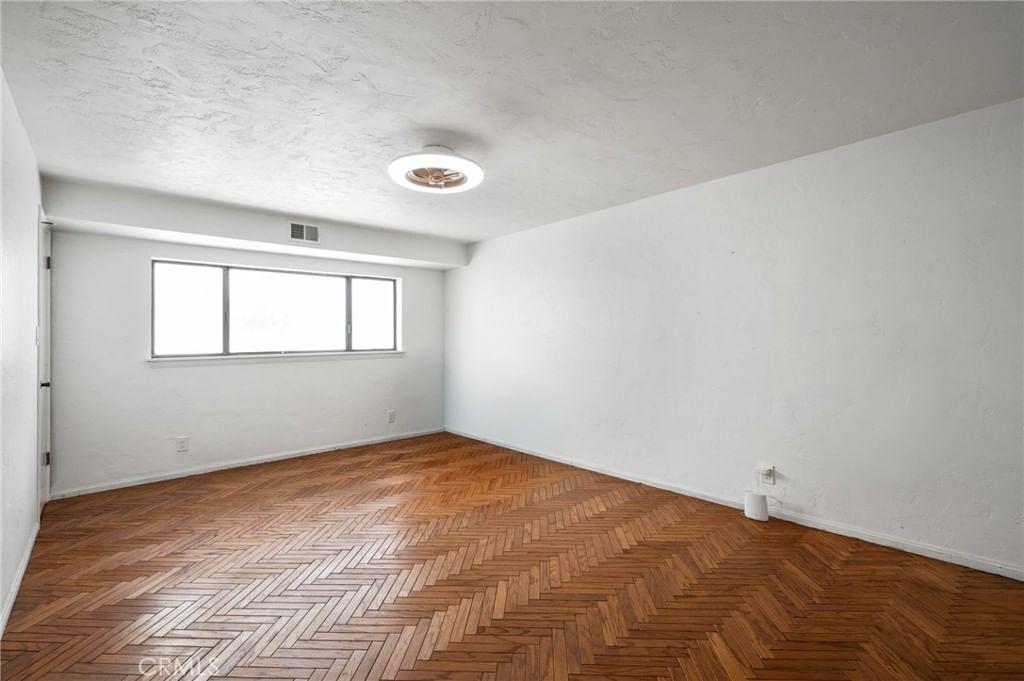 Property photo 55