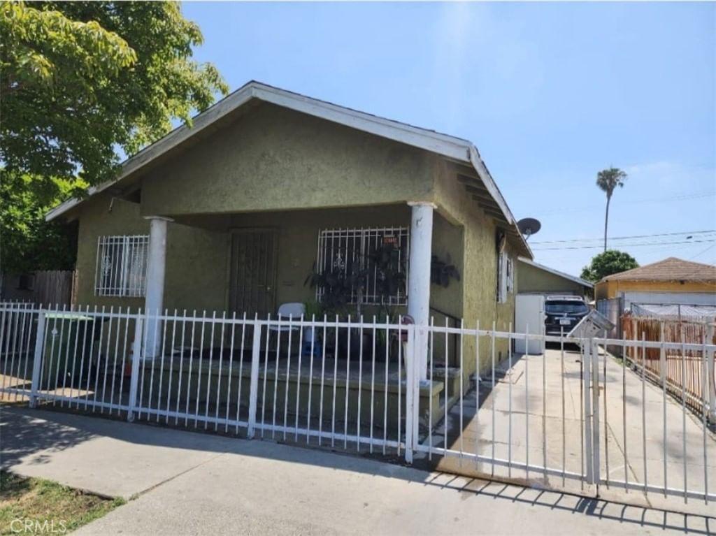 222 Century, Los Angeles, CA 90003