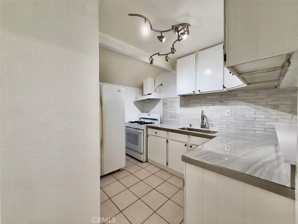 Property photo 62