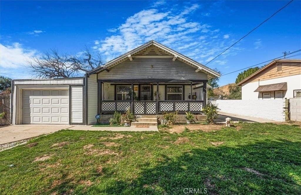 3040 N F St, San Bernardino, CA 92405